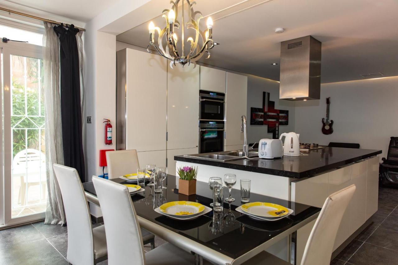 Апартаменты Dolmen Court Flat 10, Qawra Сент-Полс-Бей Экстерьер фото