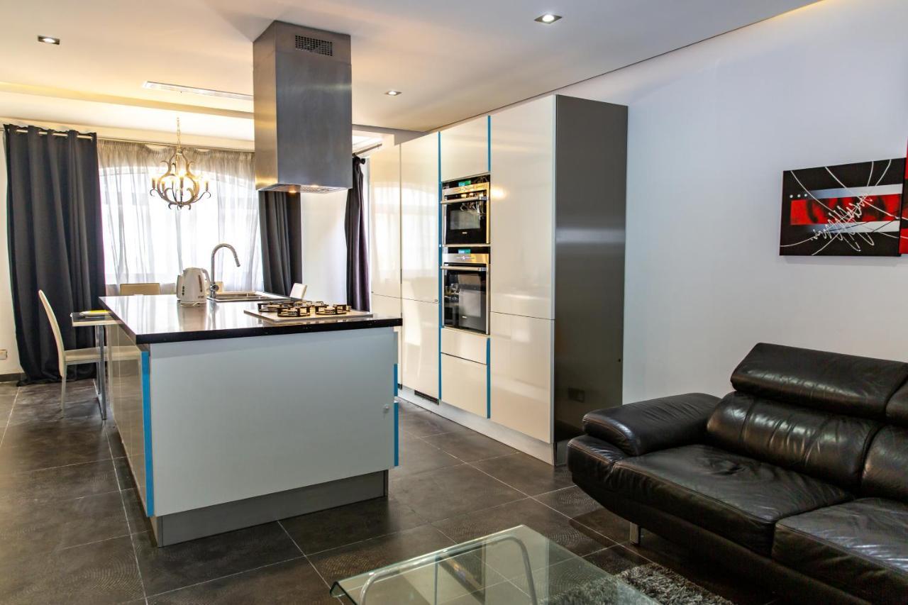 Апартаменты Dolmen Court Flat 10, Qawra Сент-Полс-Бей Экстерьер фото