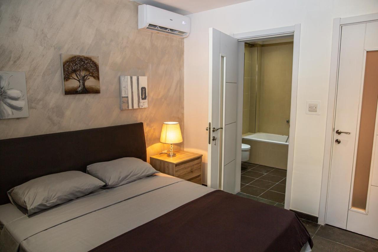 Апартаменты Dolmen Court Flat 10, Qawra Сент-Полс-Бей Экстерьер фото